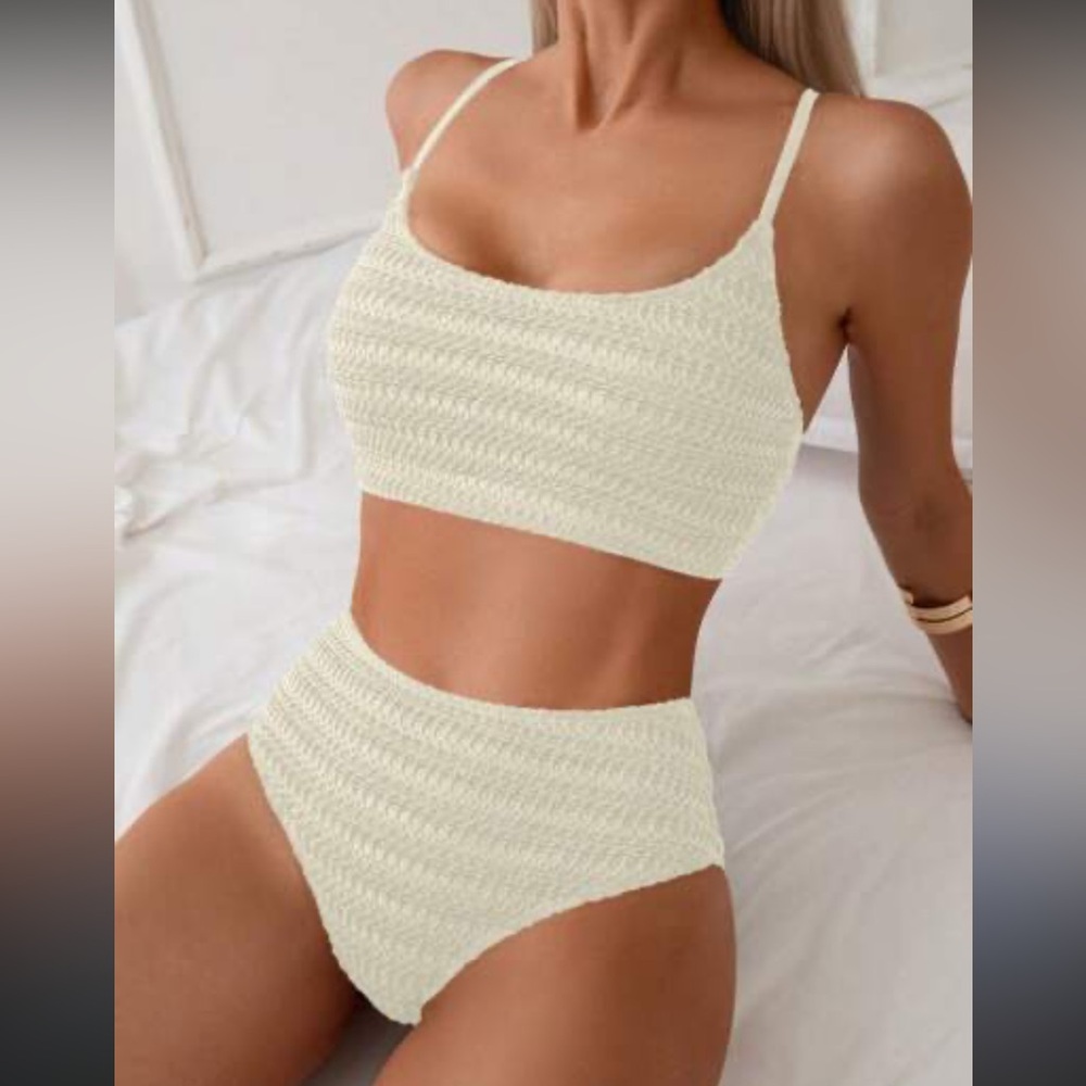 Never Worn! NWOT. SHEIN Women’s 2XL Cream Crochet Bikini Set